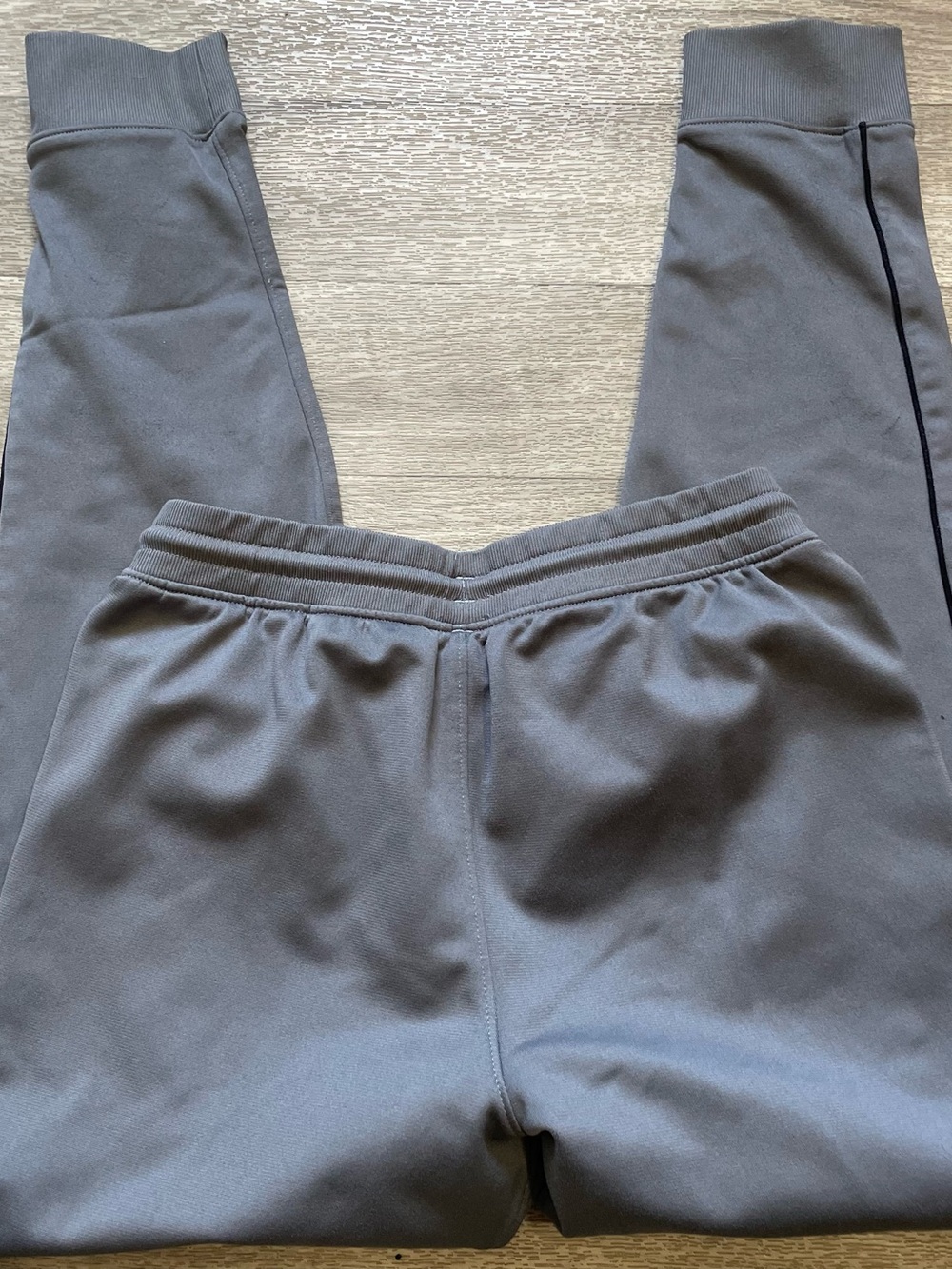Under Armour Boys’ Joggers YL Grey - Picture 7 of 8